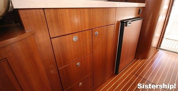 Galeon 330 Fly / 2 x VP D4-225 hk 24 of 30