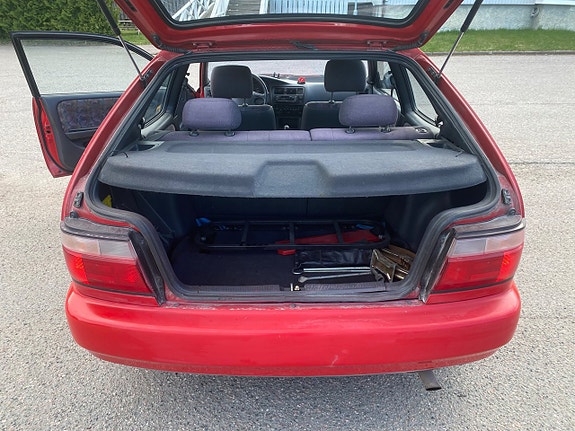 Toyota Corolla 12 of 13