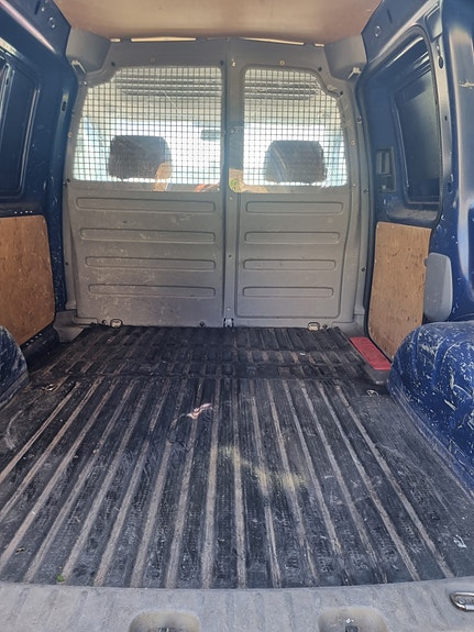 Volkswagen Caddy 5 of 5