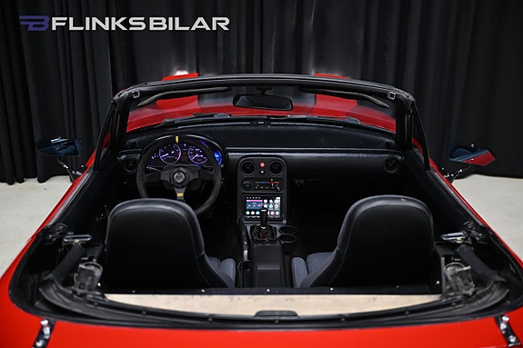 Mazda MX-5 11 of 27