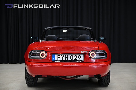 Mazda MX-5 10 of 27