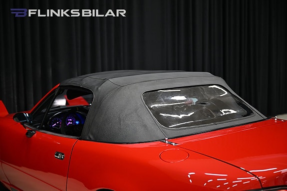 Mazda MX-5 6 of 27