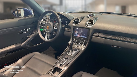 Porsche 718 Boxster 4 of 5