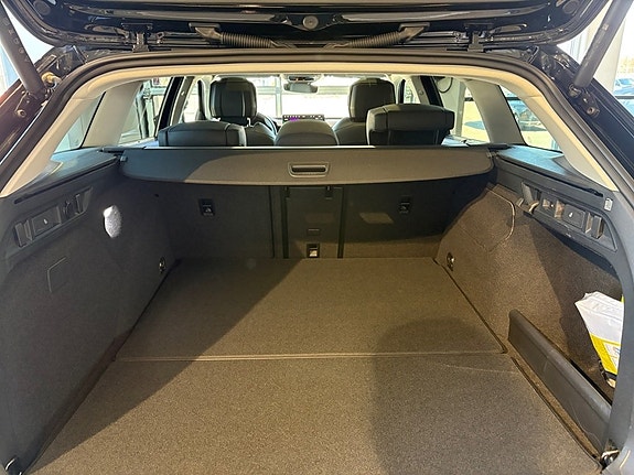 Skoda Superb 7 of 8