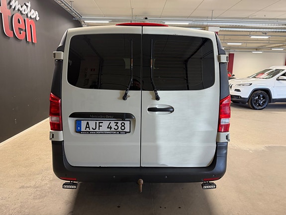 Mercedes-Benz Vito 119 4 of 5