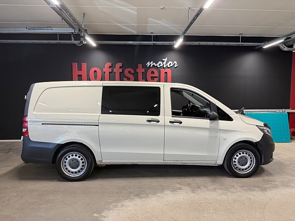 Mercedes-Benz Vito 119 2 of 5