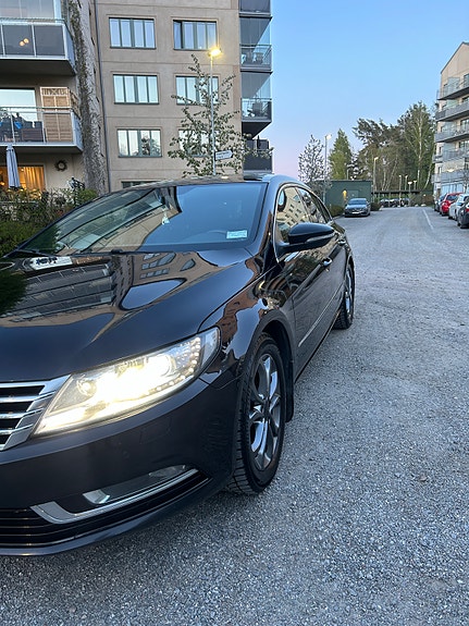 Volkswagen CC 4 of 5