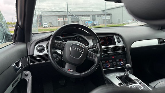 Audi A6 9 of 30