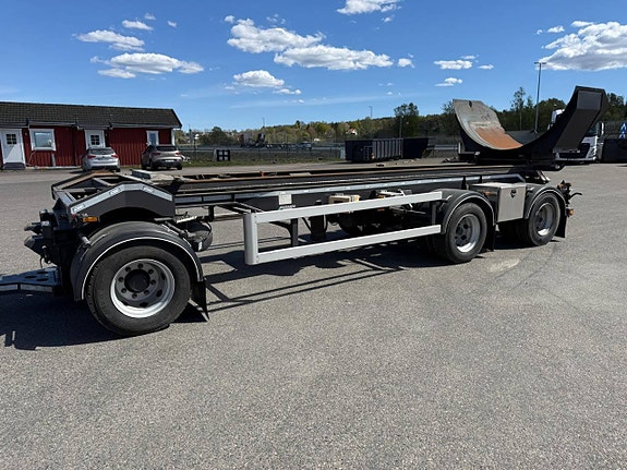 Lastväxlarvagn 30 tons med tipp och glider (BEG) 4 of 8