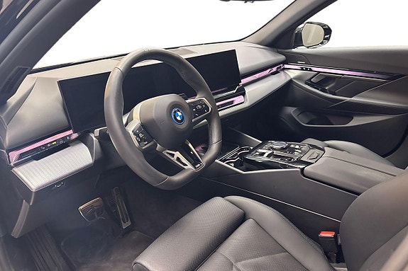 BMW 530e 10 of 17