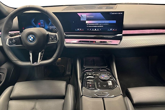 BMW 530e 13 of 17