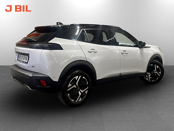 Peugeot 2008 4 of 5