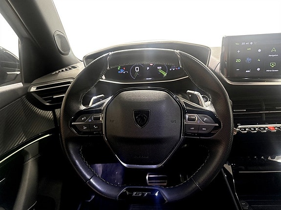 Peugeot 2008 10 of 15