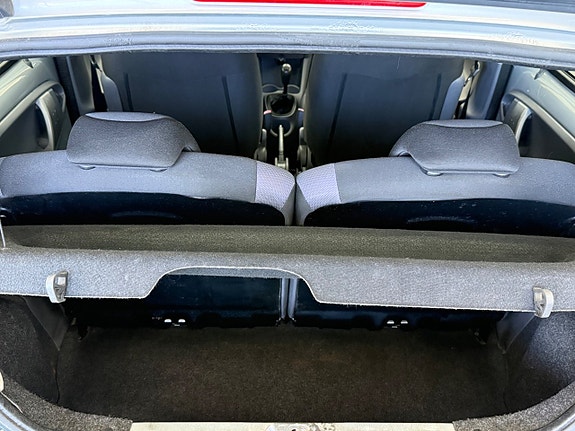 Toyota Aygo 13 of 14