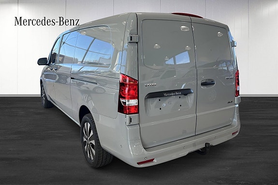 Mercedes-Benz Vito 119 3 of 5