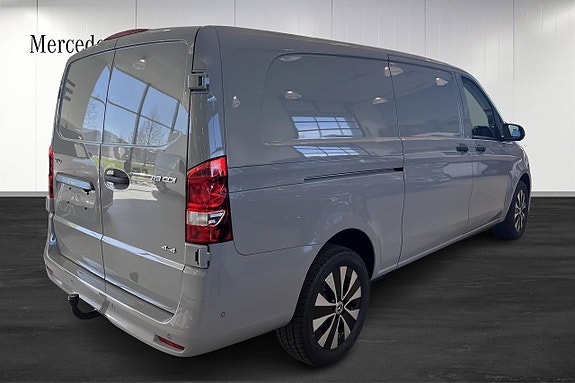 Mercedes-Benz Vito 119 4 of 5