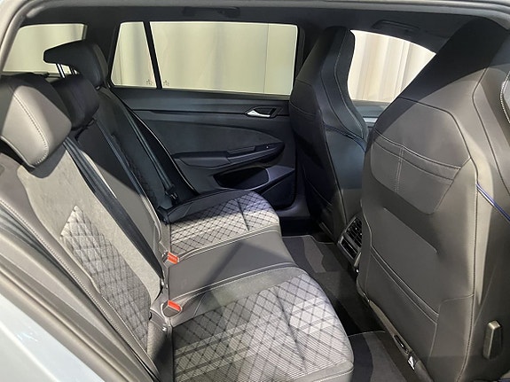 Volkswagen Golf I 18 of 23