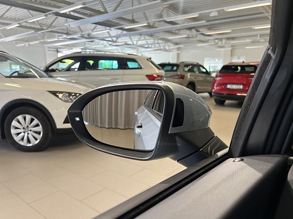 Volkswagen Golf I 13 of 23