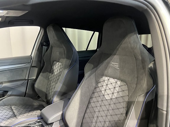 Volkswagen Golf I 17 of 23
