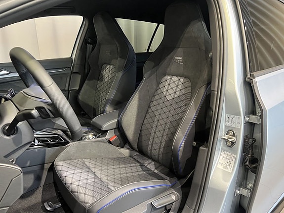 Volkswagen Golf I 15 of 23