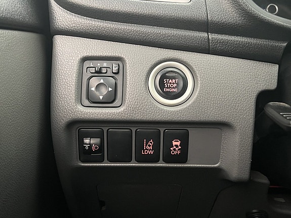 Mitsubishi L200 14 of 30