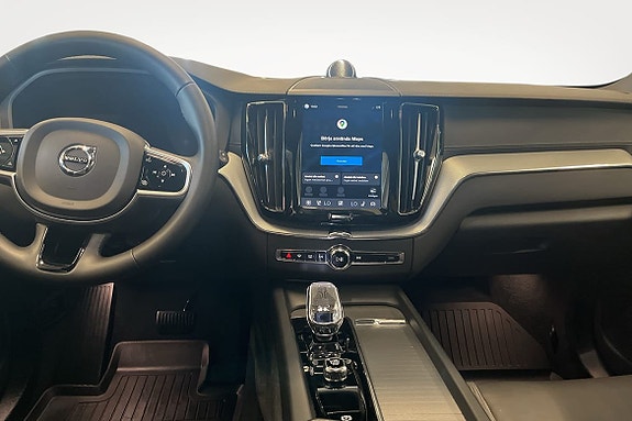 Volvo XC60 8 of 13