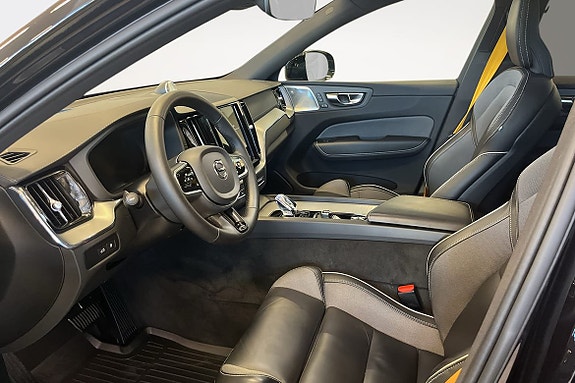 Volvo XC60 6 of 13