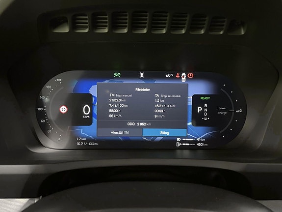 Volvo XC90 10 of 27