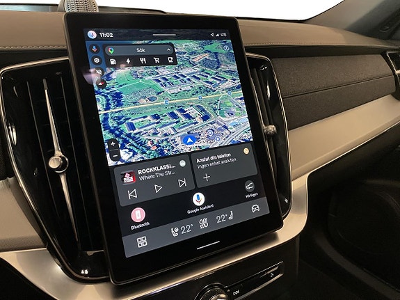 Volvo XC90 13 of 27