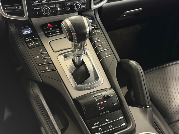 Porsche Cayenne S 18 of 19