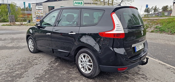 Renault Grand Scenic III 4 of 5