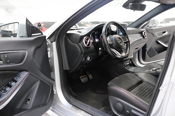 Mercedes-Benz CLA220 d 12 of 28