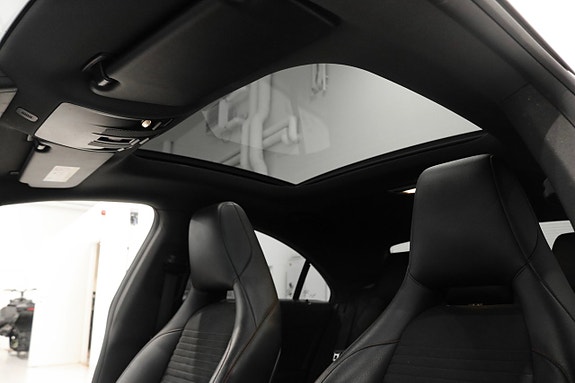 Mercedes-Benz CLA220 d 17 of 28