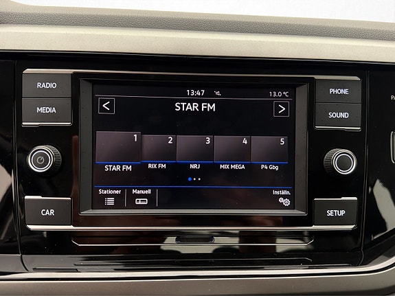 Volkswagen Polo 19 of 26