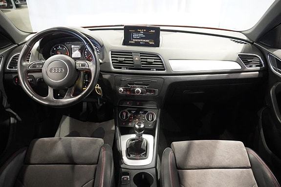 Audi Q3 9 of 15