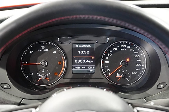 Audi Q3 11 of 15