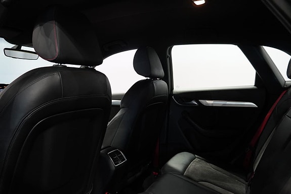 Audi Q3 8 of 15