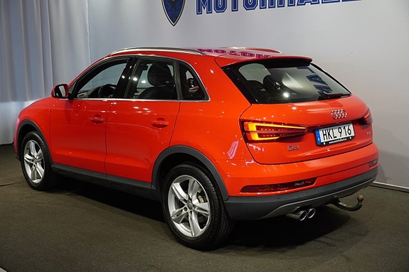 Audi Q3 4 of 5