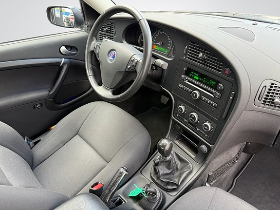 Saab 9-5 17 of 18