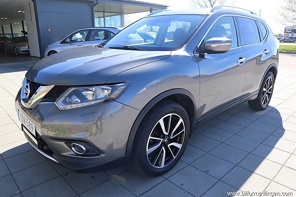 Nissan X-Trail 2 of 5