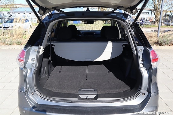 Nissan X-Trail 10 of 11