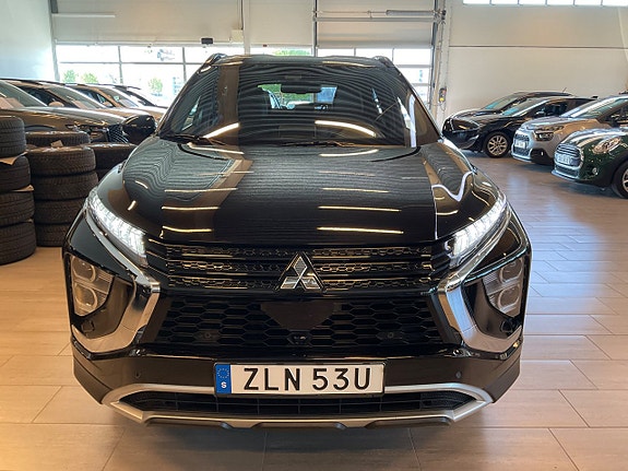 Mitsubishi Eclipse Cross 2 of 13