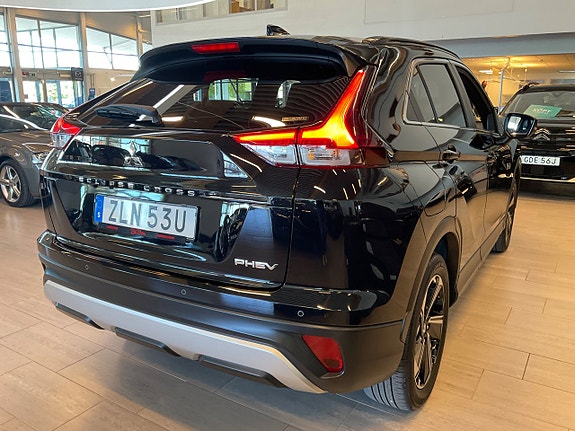 Mitsubishi Eclipse Cross 4 of 13
