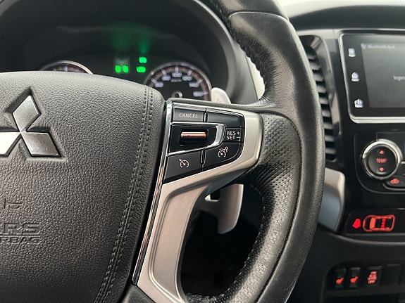 Mitsubishi L200 23 of 30
