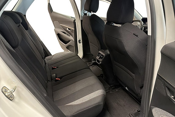 Peugeot 3008 13 of 21