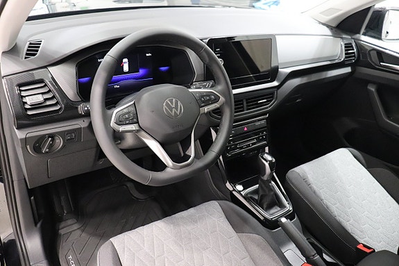 Volkswagen T-Cross 9 of 10