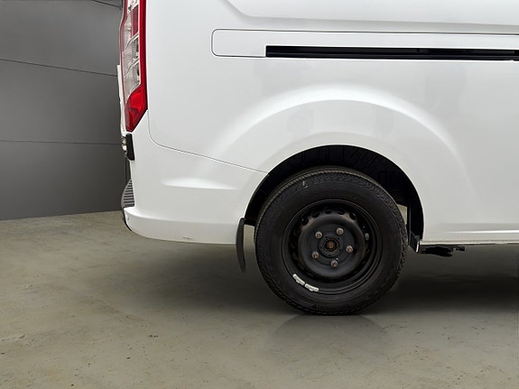 Ford Custom Tourneo 26 of 27