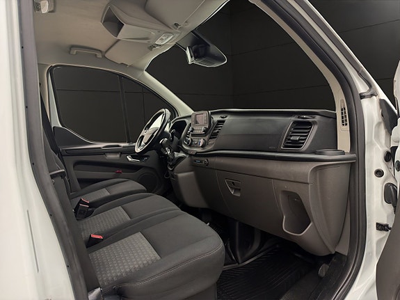 Ford Custom Tourneo 22 of 27