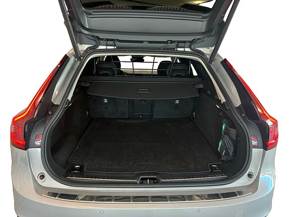 Volvo V90 14 of 16