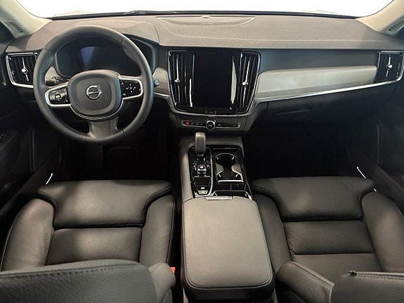 Volvo V90 6 of 16